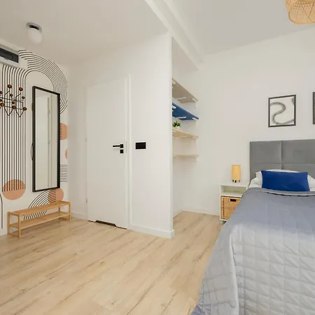 Chmielna Center By Renters 바르샤바